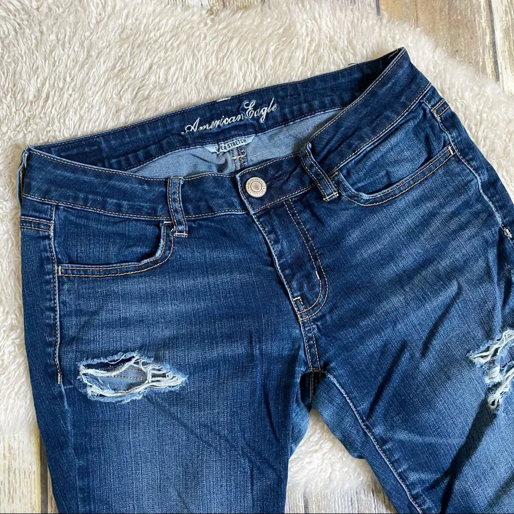 American Eagle Distressed Super Stretch Jeggings - Picture 4 of 11